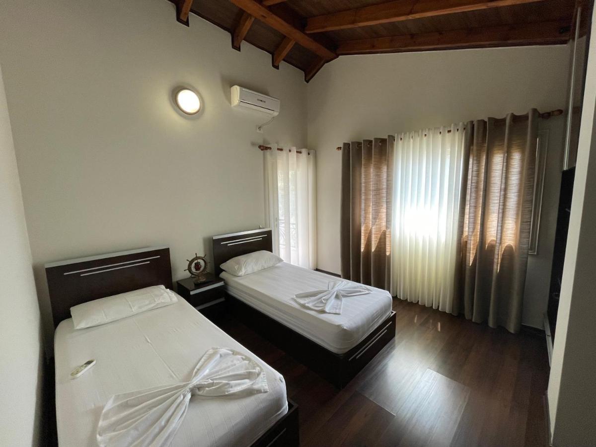 Vila Zahaj Vlore Ngoại thất bức ảnh