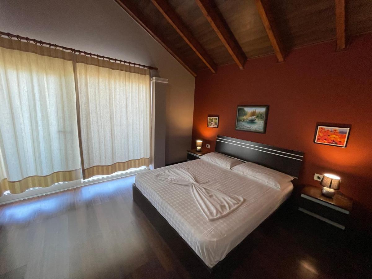 Vila Zahaj Vlore Ngoại thất bức ảnh